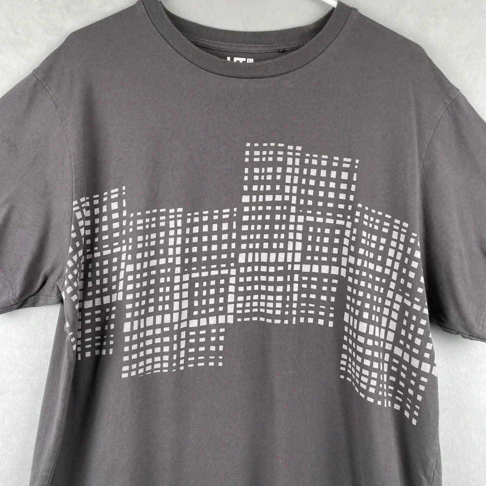 Uniqlo‎ UT George Sowden Graphic T-Shirt Mens XL Gray 80s Geometric Grid 418110
